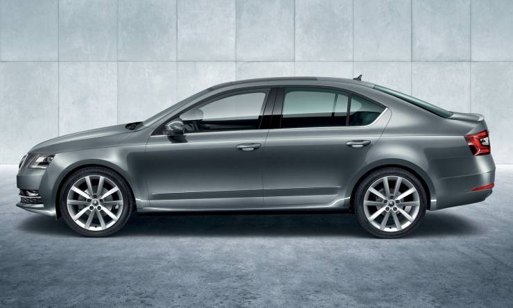 skoda-octavia-pa-m62-exterior-02.37915acddf552f2de2facc5c3c0d5b7d.fill-1920x960