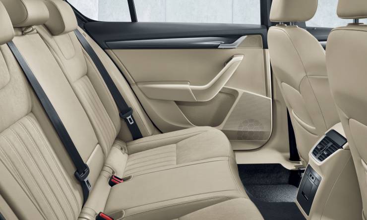 skoda-octavia-pa-m62-interior-03.03ccb5dc17aa7bb51128fce883ebd371.fill-1920x960