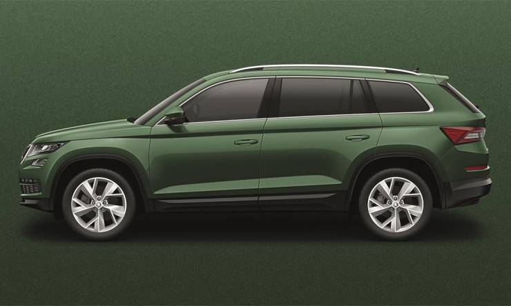 thumb_Kodiaq_paints_CW25-2019_EmeraldGreen