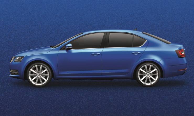 thumb_Octavia_paints_0619_Race blue metalic