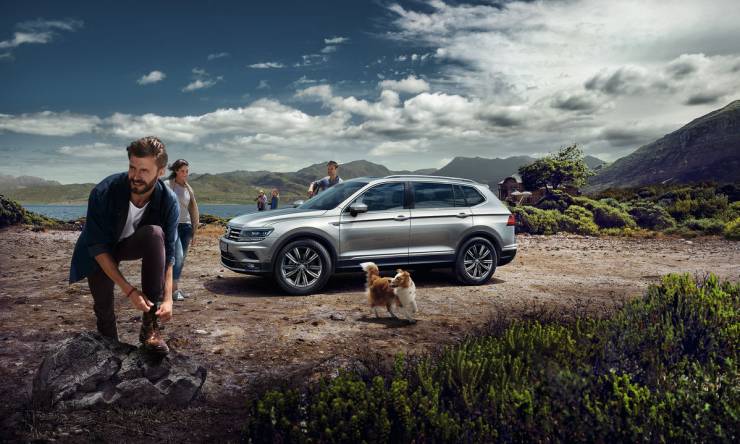 vw-tiguan-allspace-silber-exterieur-seite-familie